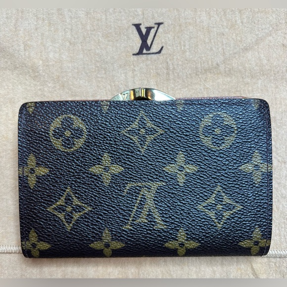 Authentic Louis Vuitton Wallet - Picture 2 of 6